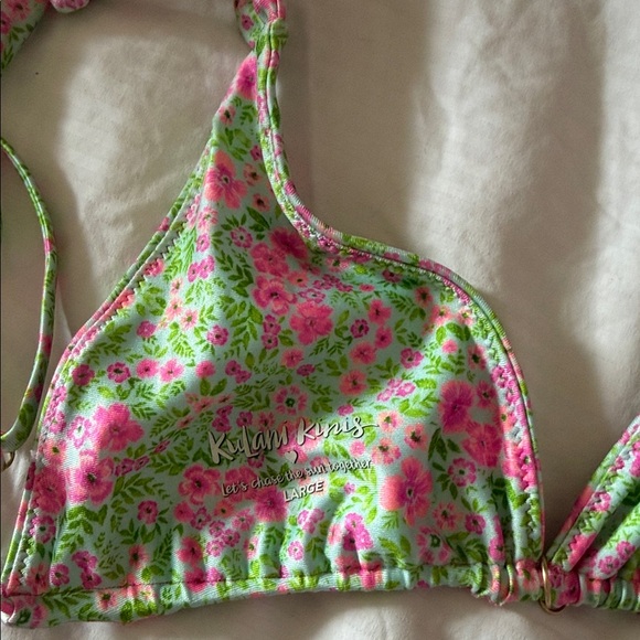 Kulani Kini Forbidden Love Set Size Large - Picture 6 of 7